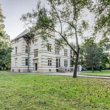 بيت ضيافة Vila Austerlitz